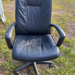 Office Chair With Wheels