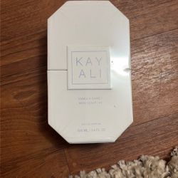 Kayali Perfume