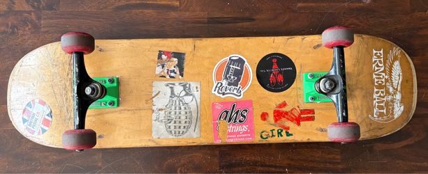 Skateboard