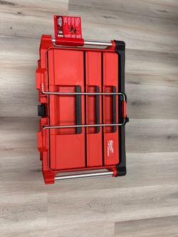 Milwaukee Packout 3 drawer tool box system 22”