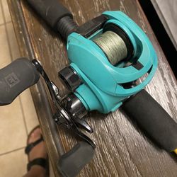 Origin Bait Cast Reel  Teal