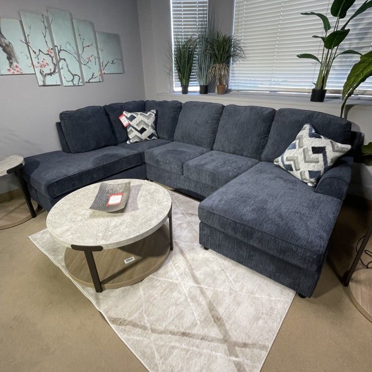 Albar Place Cobalt 2pc Sectional w/ LAF Corner Chaise