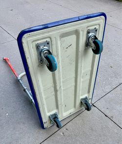 Four wheel flat cart