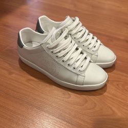 Gucci Women Shoes