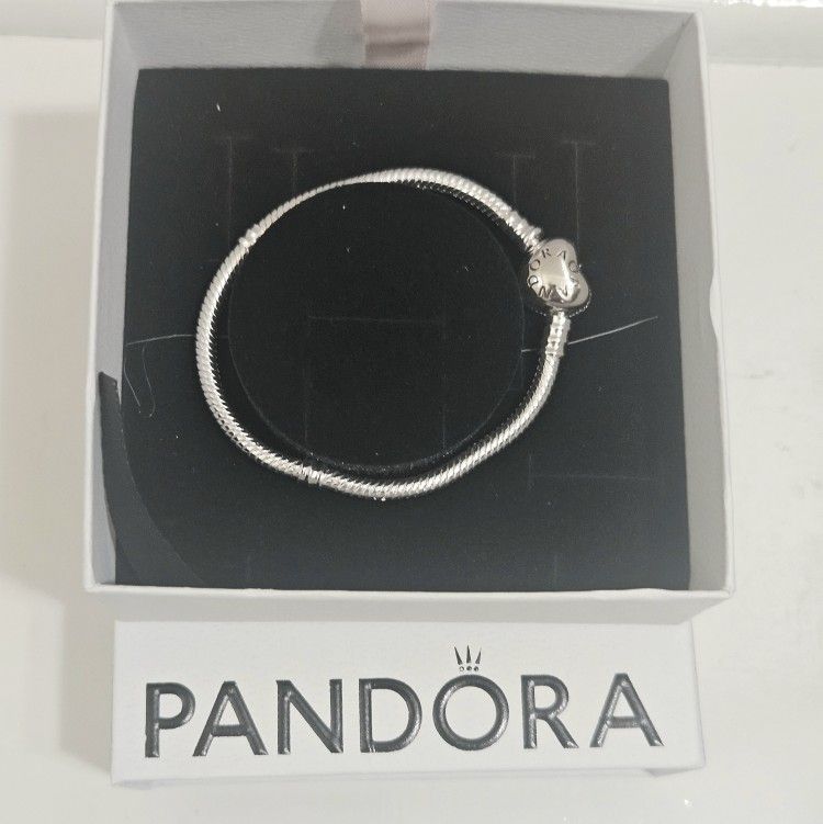Pandora Silver Sparkling Heart Snake Chain Bracelet Gift