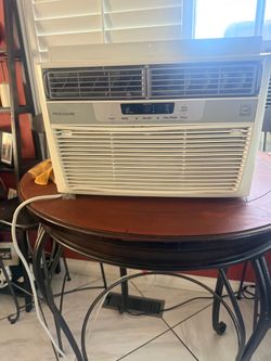 Frigidaire Window Air Conditioner Unit