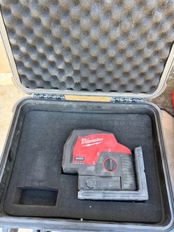 Milwuakee laser dot line level