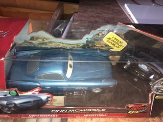 Disney pirax cars 2 FINN MCMSSILE