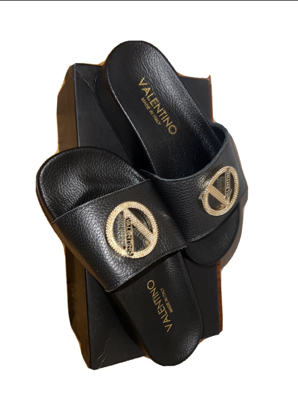 Valentino By Mario Sandler