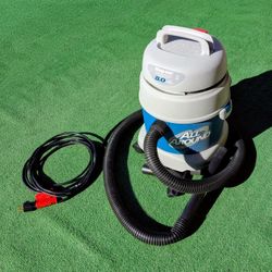 Shop-Vac 3-Gallon 8 Amp/4.5HP Wet/Dry All-Around Quiet Super Power Vacuum GUC