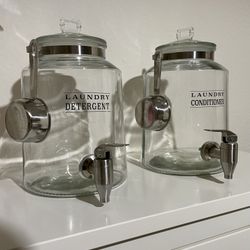 aesthetic dispenser ZARA