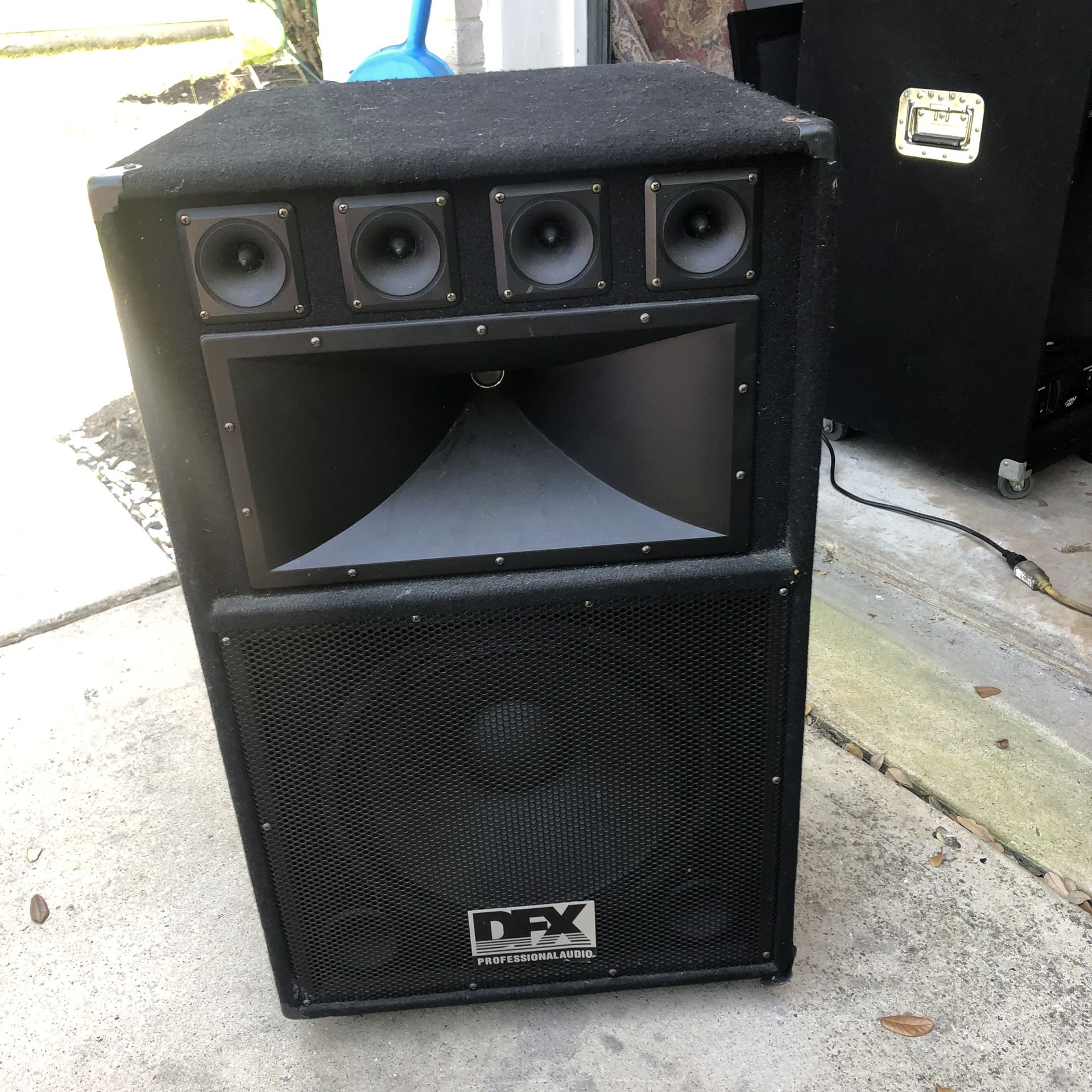 pyd 1919 Pyle Pro / DFX 1500 Professional Dj / PA speaker / Sound
