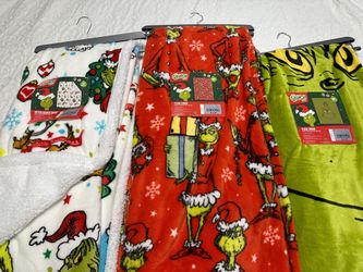 Grinch Blankets 