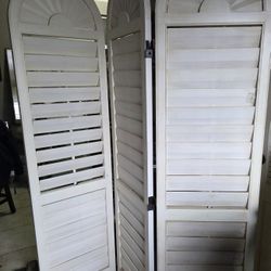 WAYBORN VENETIAN SCREEN ROOM DEVIDER