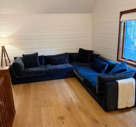 Beautiful Crate & Barrel Monterey Sectional (Dark Navy Blue)
