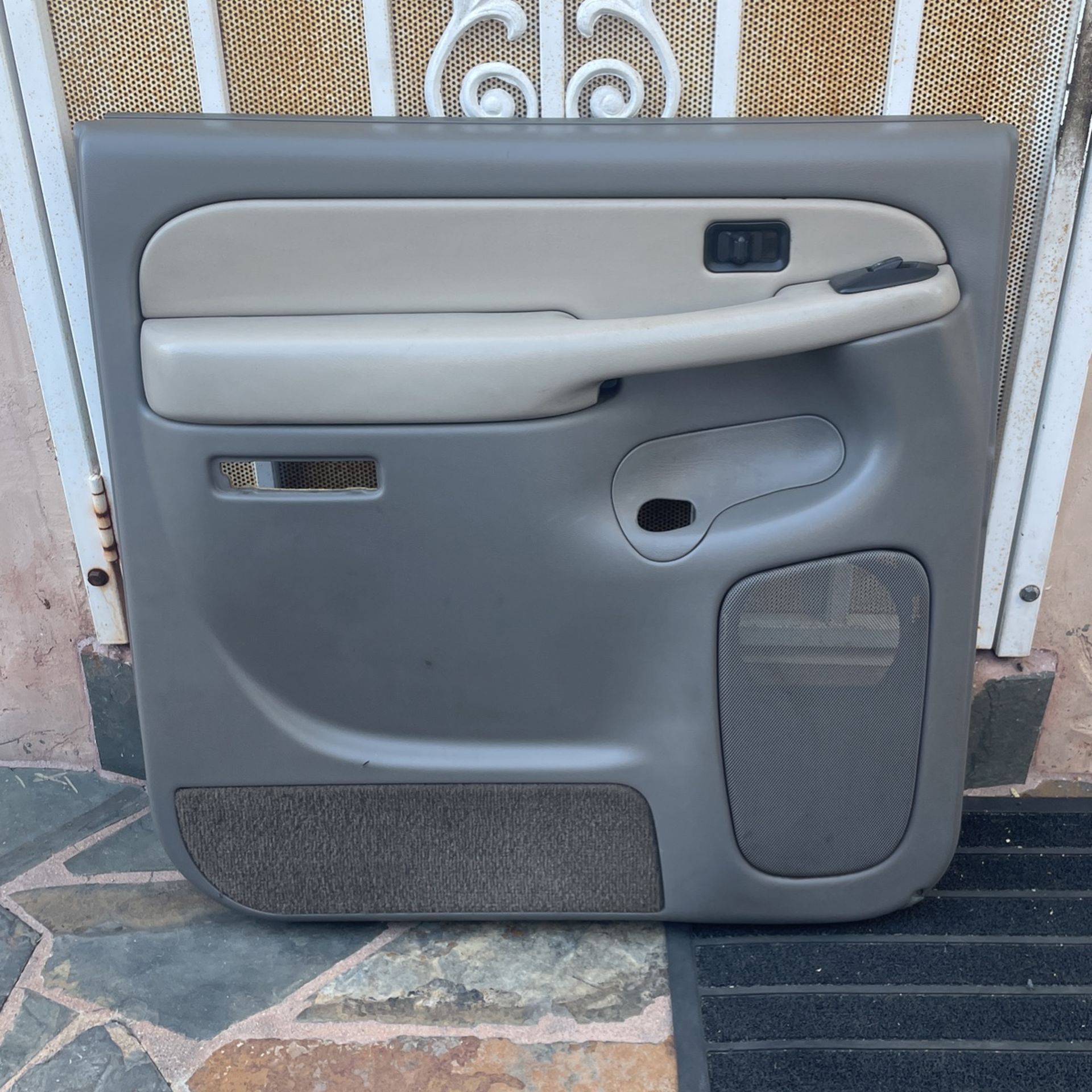 Yukon XL Door Panel
