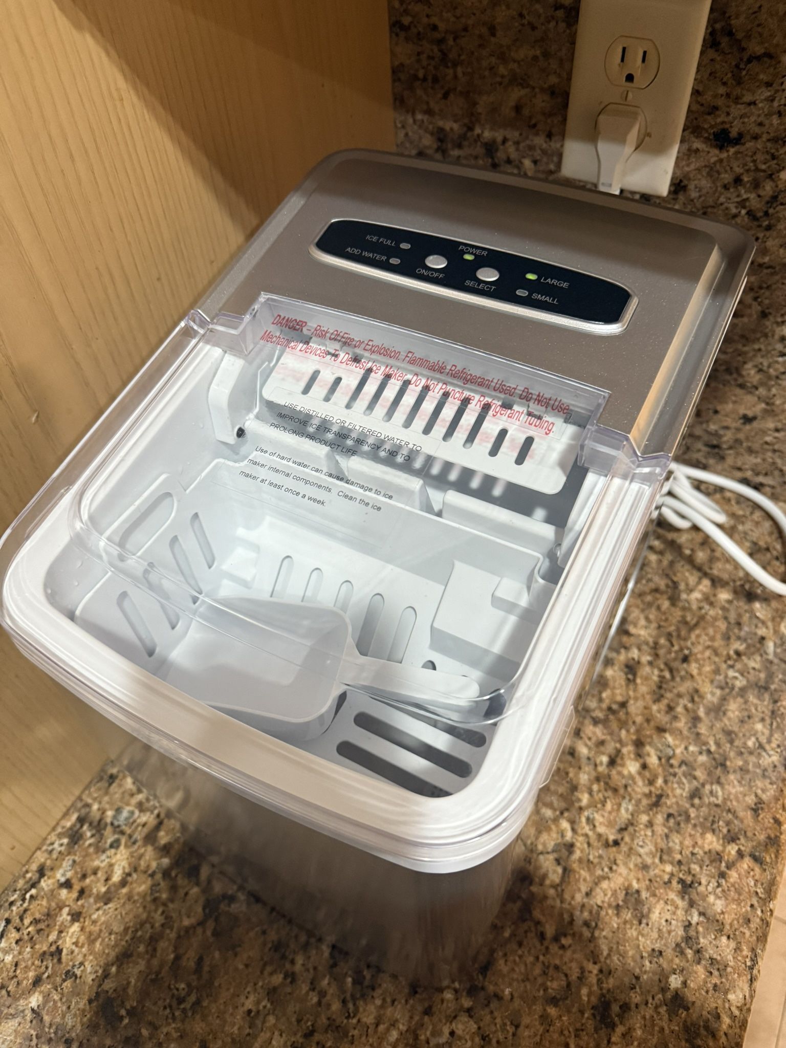 Insignia Portable Ice Maker