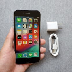 iPhone 6 - UNLOCKED - Like New  