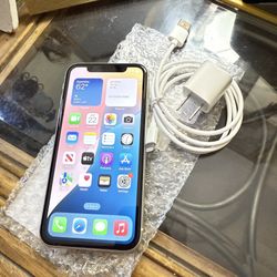 Apple iPhones 11 64GB Unlocked For Any Company  