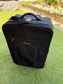Arovana Black Carry-On Rolling Luggage