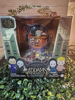 Polly Pocket Addams 