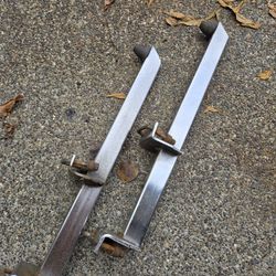 Traction Bars