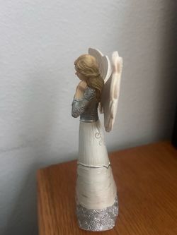 Poly resin Aunt Angel