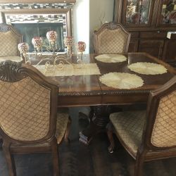 Dining Table Set