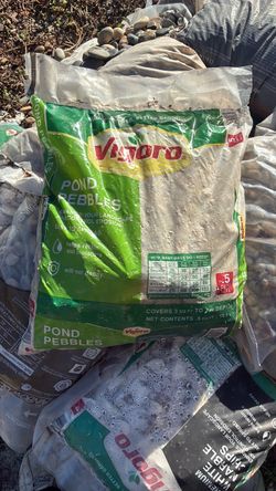 Vigoro Pond Pebbles 0.5 Cu Ft Bag