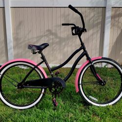 Huffy Beach Cruiser Bicycle 