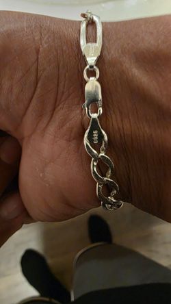Figaro bracelet