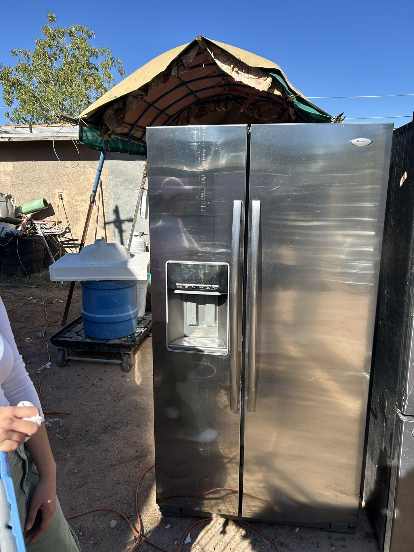 Whirlpool Gold Refrigerator 