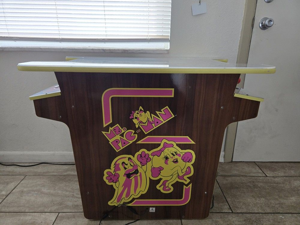 Ms. Pac-Man Arcade Machine