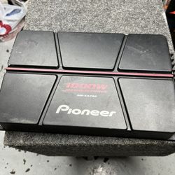 Pioneer 1000w Max Power 