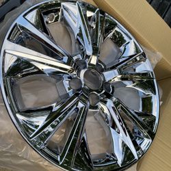 14-18 Highlander Wheel Covers