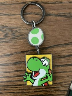 Super Mario Keychain
