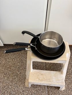 Calphalon AquaShield Nonstick 12 inch 10-inch Frying Pan and 3 quart farberware pot ALL FOR $15