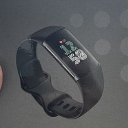 Fitbit Charge 6 Fitness Tracker with Google apps, Heart Rate on Exercise Equipment, 6-Months Premium Membership Included, GPS, Health Tools and More, 