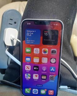 iPhone 15 unlocked