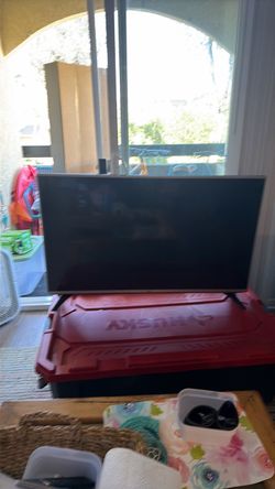 LG tv with built in stand