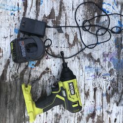 Ryobi Drill With Charger