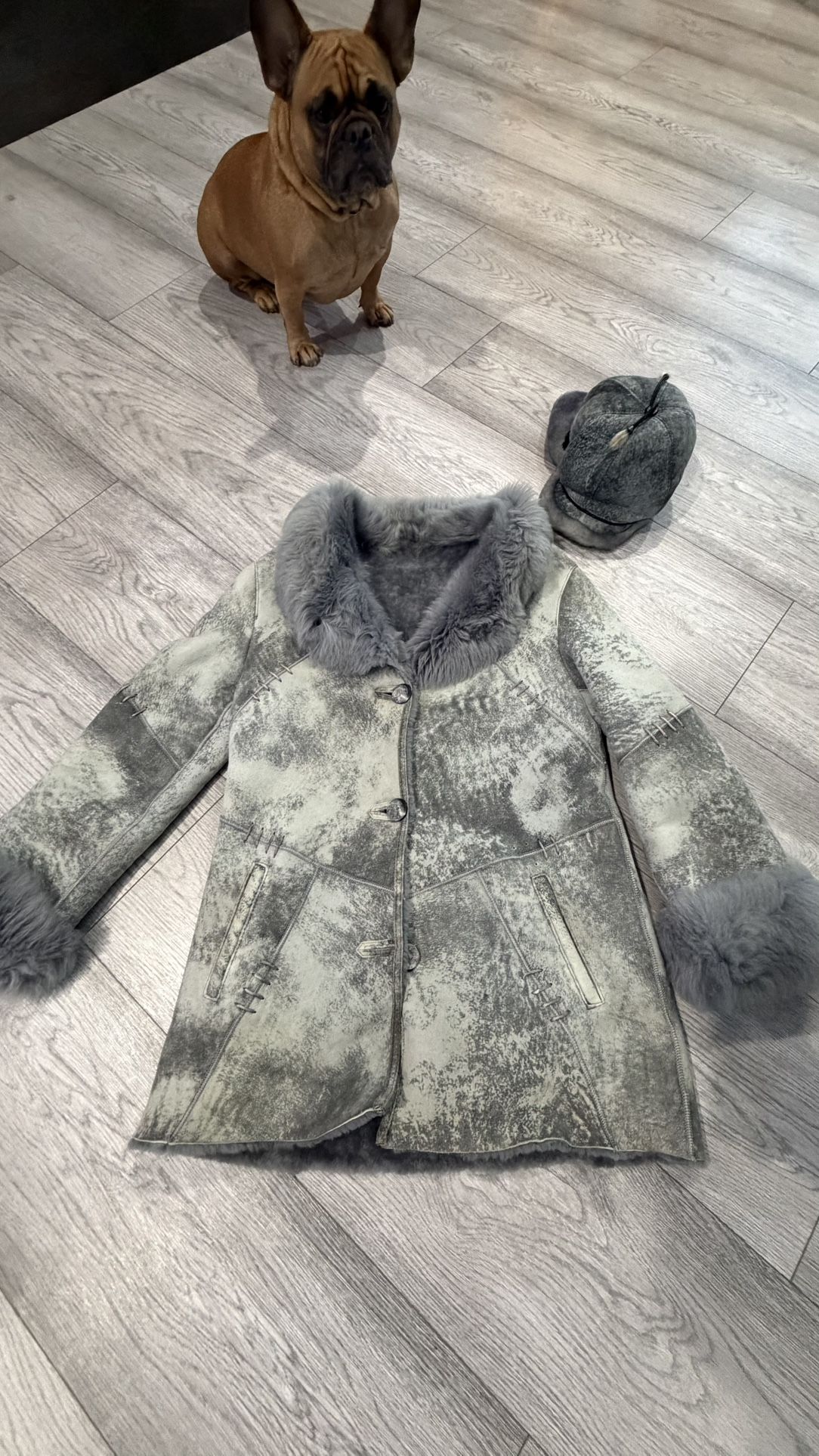 Women’s shearling Coat and Hat