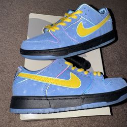 Nike SB Dunk Low The Powerpuff Girls (PPG) Bubbles (PS) Size 13.5C
