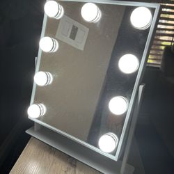 Hollywood Makeup Mirror 