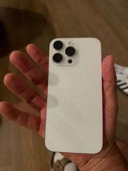 iPhone 16 pro max 256 gig