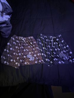 Brown and black old English cross shorts