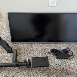 Samsung 34-INCH ULTRAWIDE MONITOR with WQHD resolution (3440 x 1440p)
