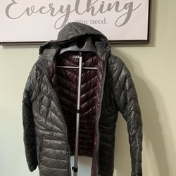 Women’s size M-L Like new jackets. Leather Wool Cashmere & much more