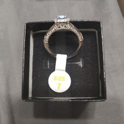 Size 7 Square Blue And White Stone Ring