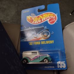 Vintage Hot Wheels Bundle.  1991 Blue Card  Chrysler Pronto, 1991 Blue Card 40s Woodie, 1991 Blue Card Ford Delivery.  Cash Porch Pickup Redmond 
